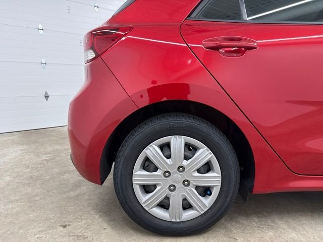 Used 2023 Currant Red Kia S image 11