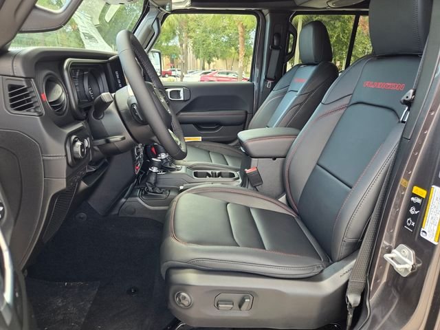 New 2026 Granite Crystal Metallic Clearcoat Jeep Rubicon image 12