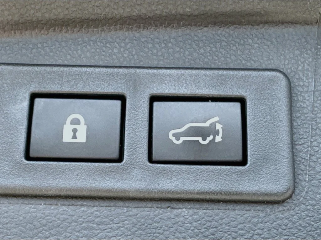 Certified Used 2023 White Subaru Premium image 34