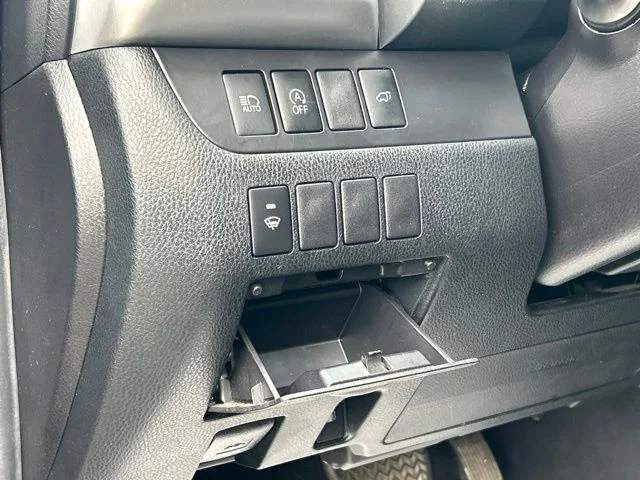 Used 2019 Blue Toyota XLE image 18