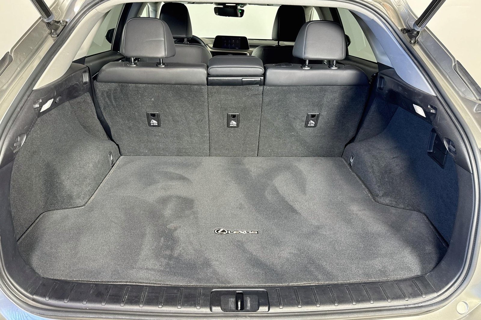 Used 2022 Atomic Silver Lexus RX 350 image 24