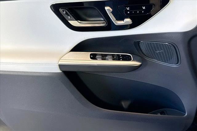New 2026 Black Mercedes-Benz GLC 300 image 46