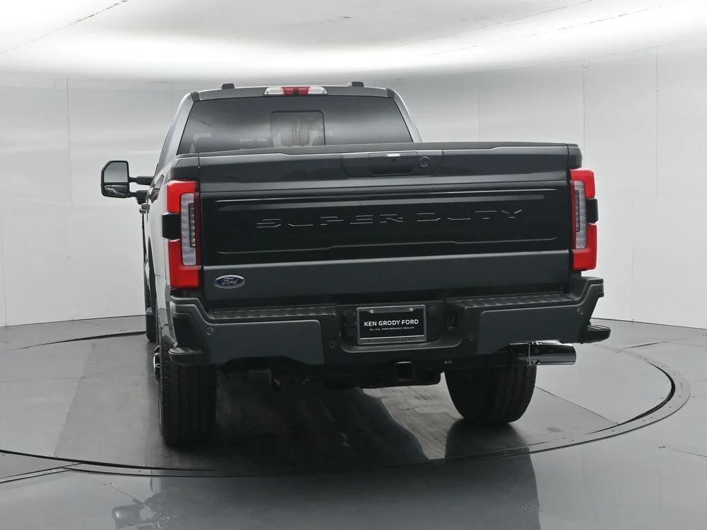 New 2026 Carbonized Gray Metallic Ford Platinum image 30