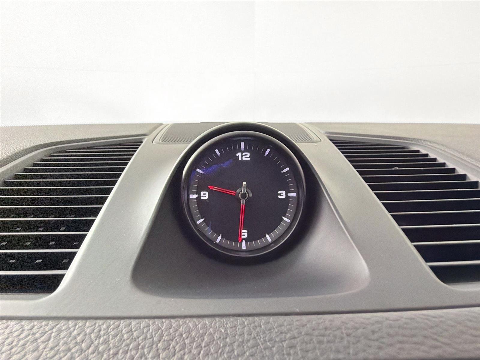 Certified Used 2022 BLACK Porsche E-Hybrid Coupé Platinum Editi image 24