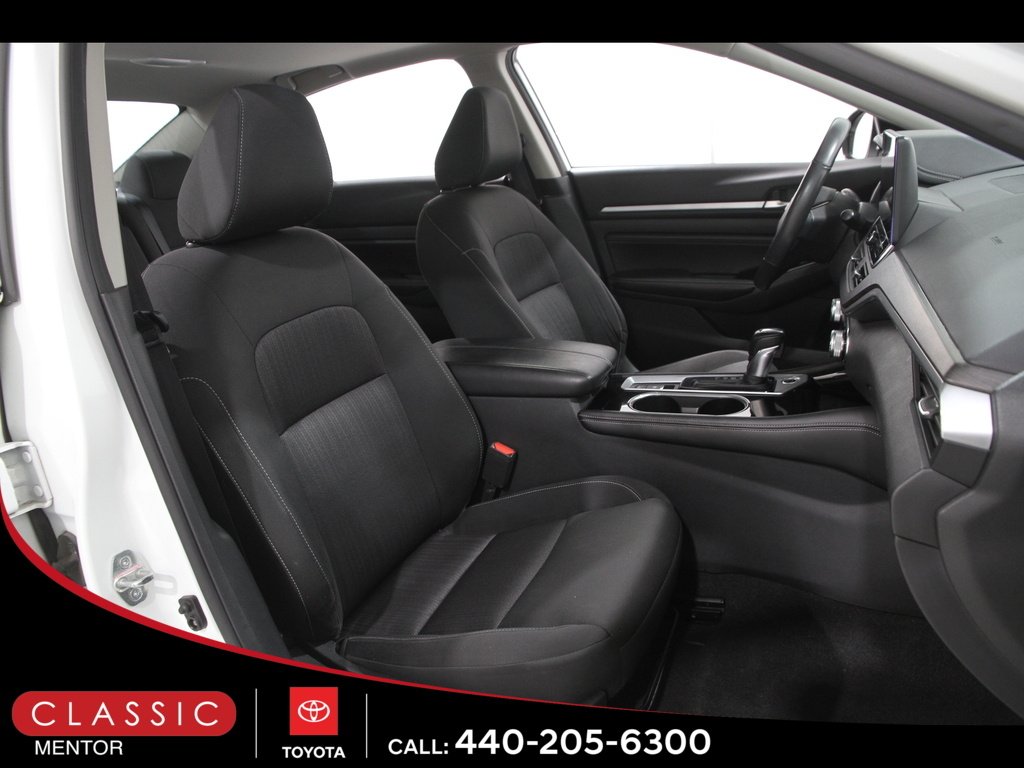 2023 Nissan Altima SV - Photo 17
