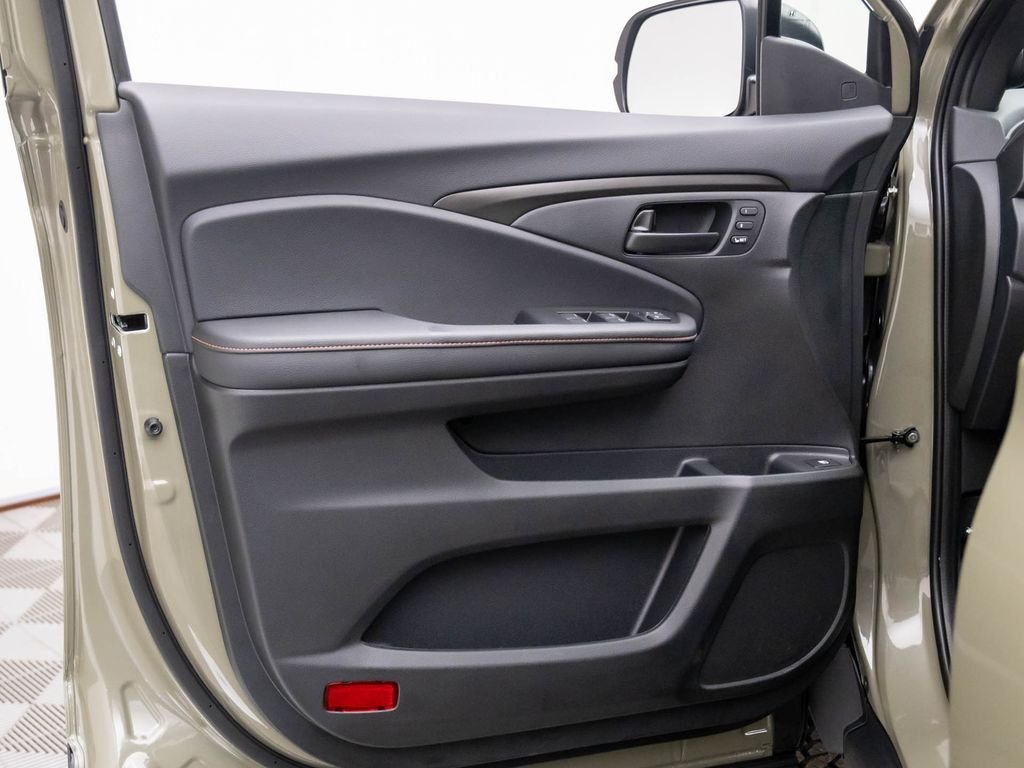 2026 Honda Ridgeline TrailSport - Photo 14