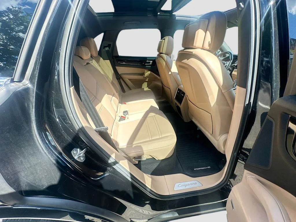 Used 2020 Black Porsche E-Hybrid image 22