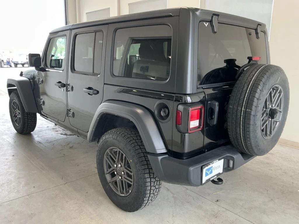 Used 2025 Black Clearcoat Jeep Sport S image 6