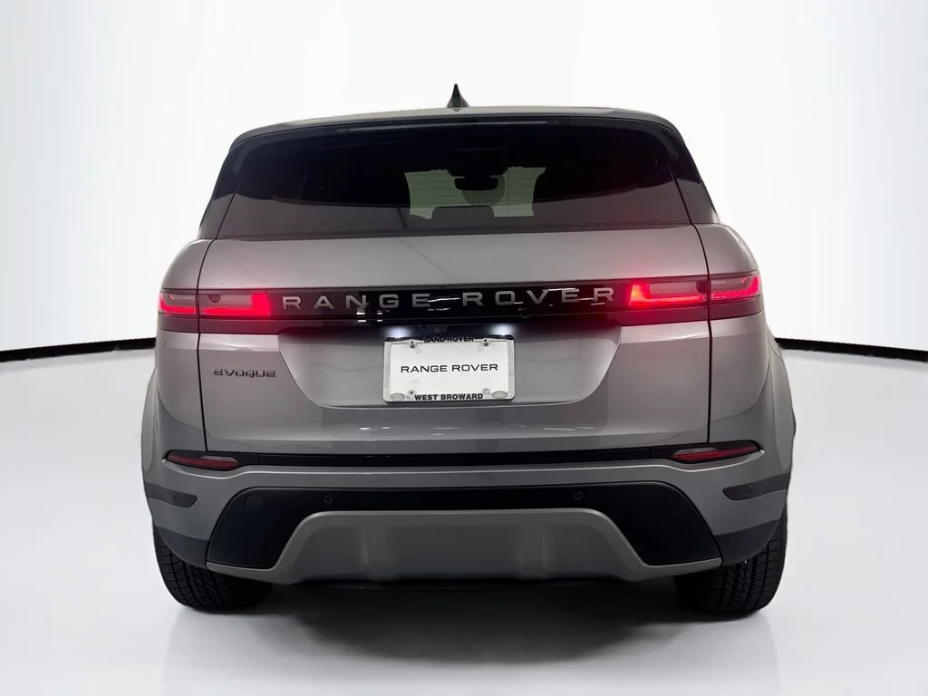 New 2026 Eiger Grey Land Rover Core S image 6