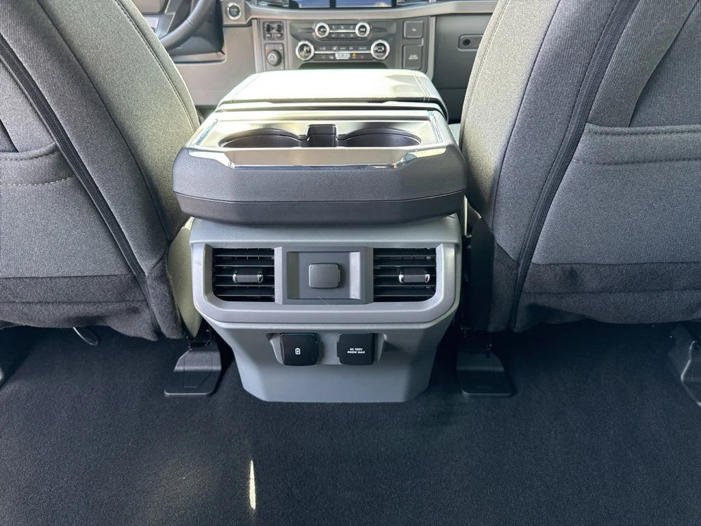 Used 2024 Darkened Bronze Metallic Ford XLT image 28