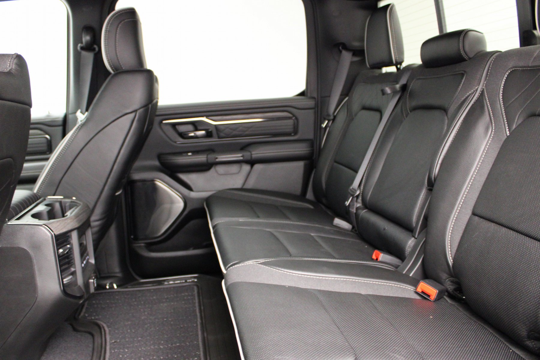 2026 RAM 1500 Limited - Photo 26