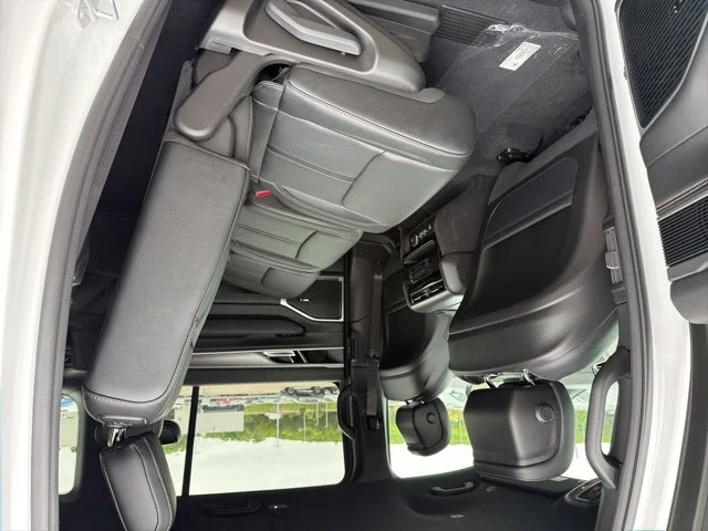 New 2026 White Jeep Limited Altitude image 7