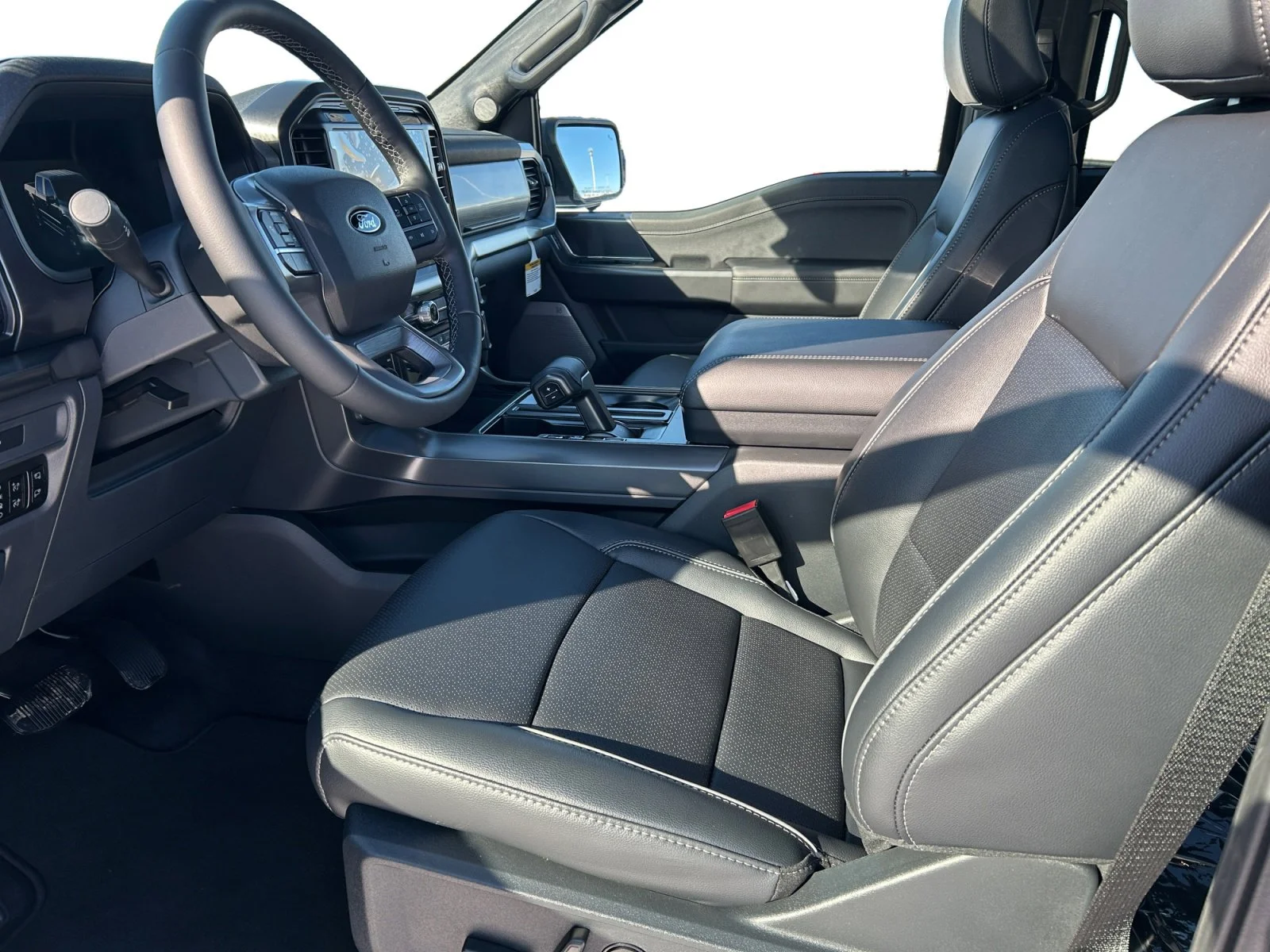 New 2026 Carbonized Grey Metallic Ford Lariat image 14