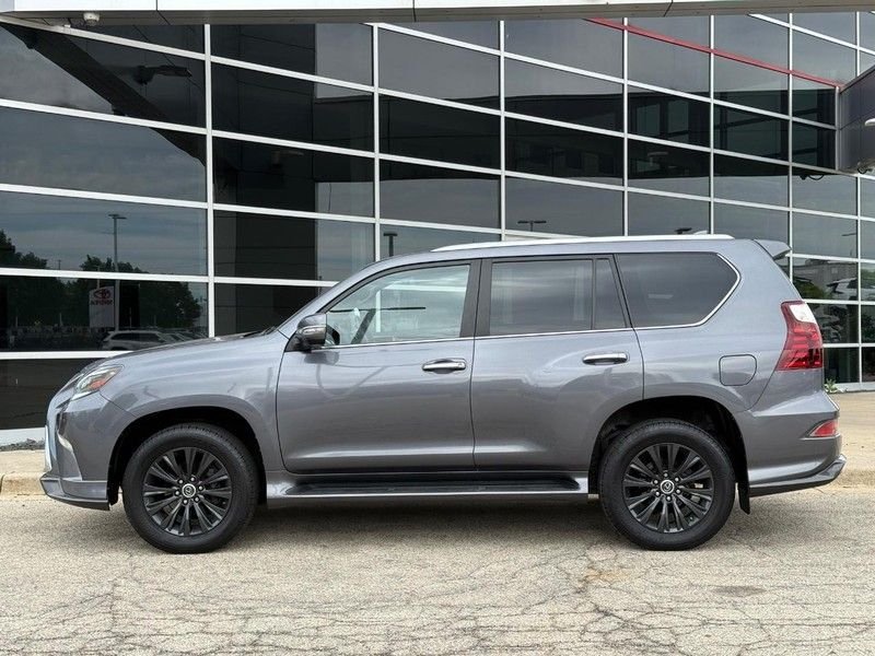 Used 2022 Gray Pearl Lexus 460 Luxury image 6
