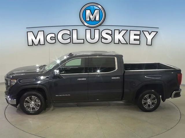 2025 GMC Sierra 1500 SLT - Photo 32
