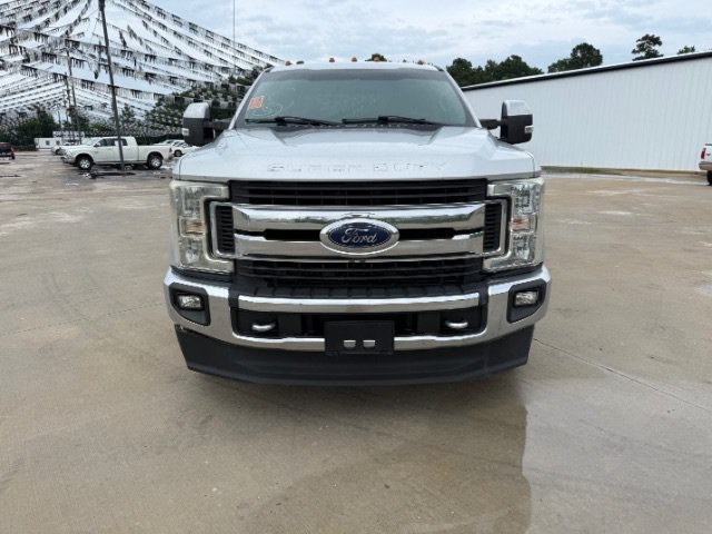 Used 2017 Silver Ford XLT image 8