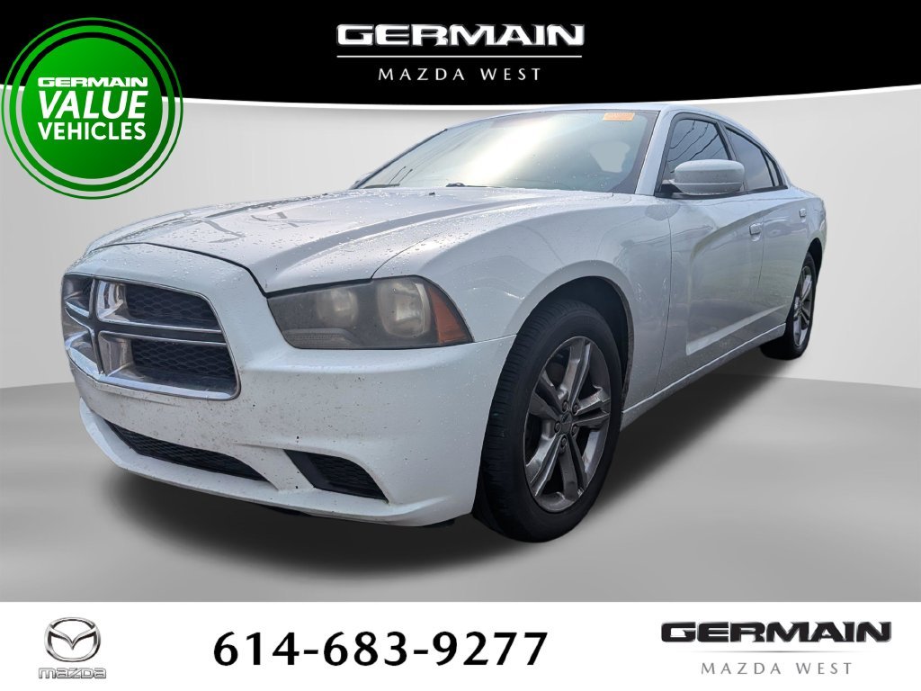 Used 2014 White Dodge SE image 5
