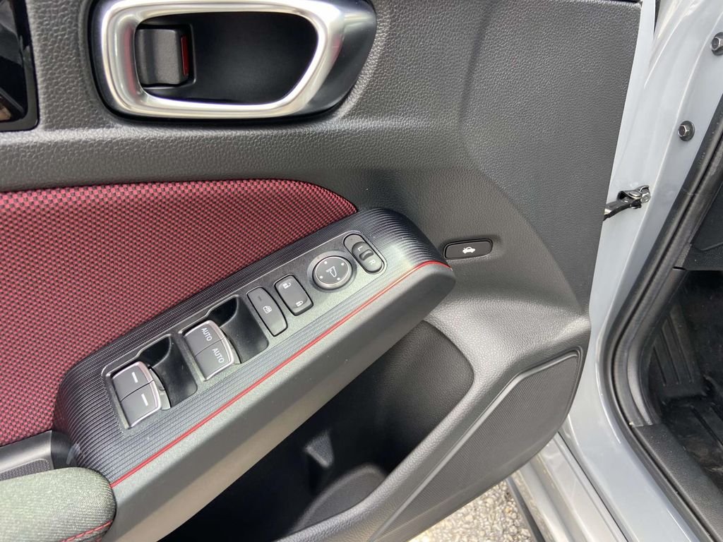 Used 2025 Gray Honda  image 13