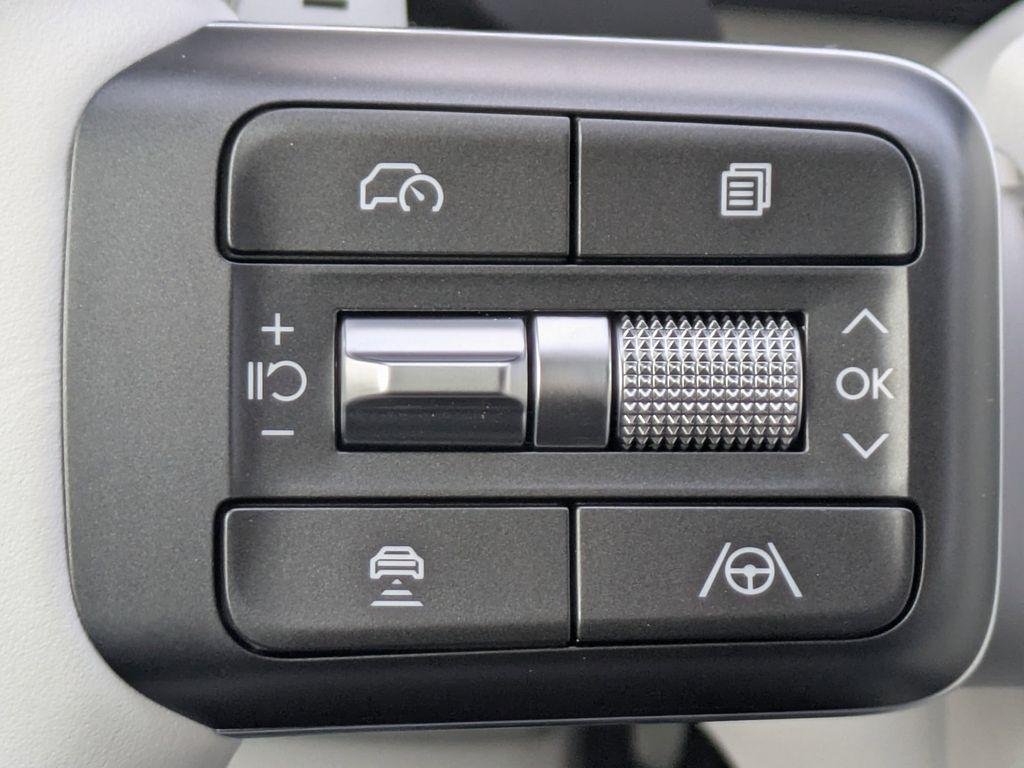 New 2026 Black Hyundai Limited FWD image 30