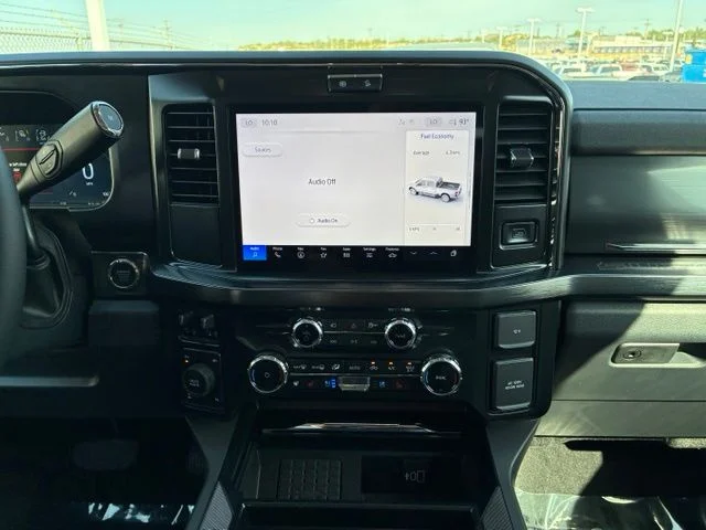 New 2026 Oxford White Ford Lariat image 11