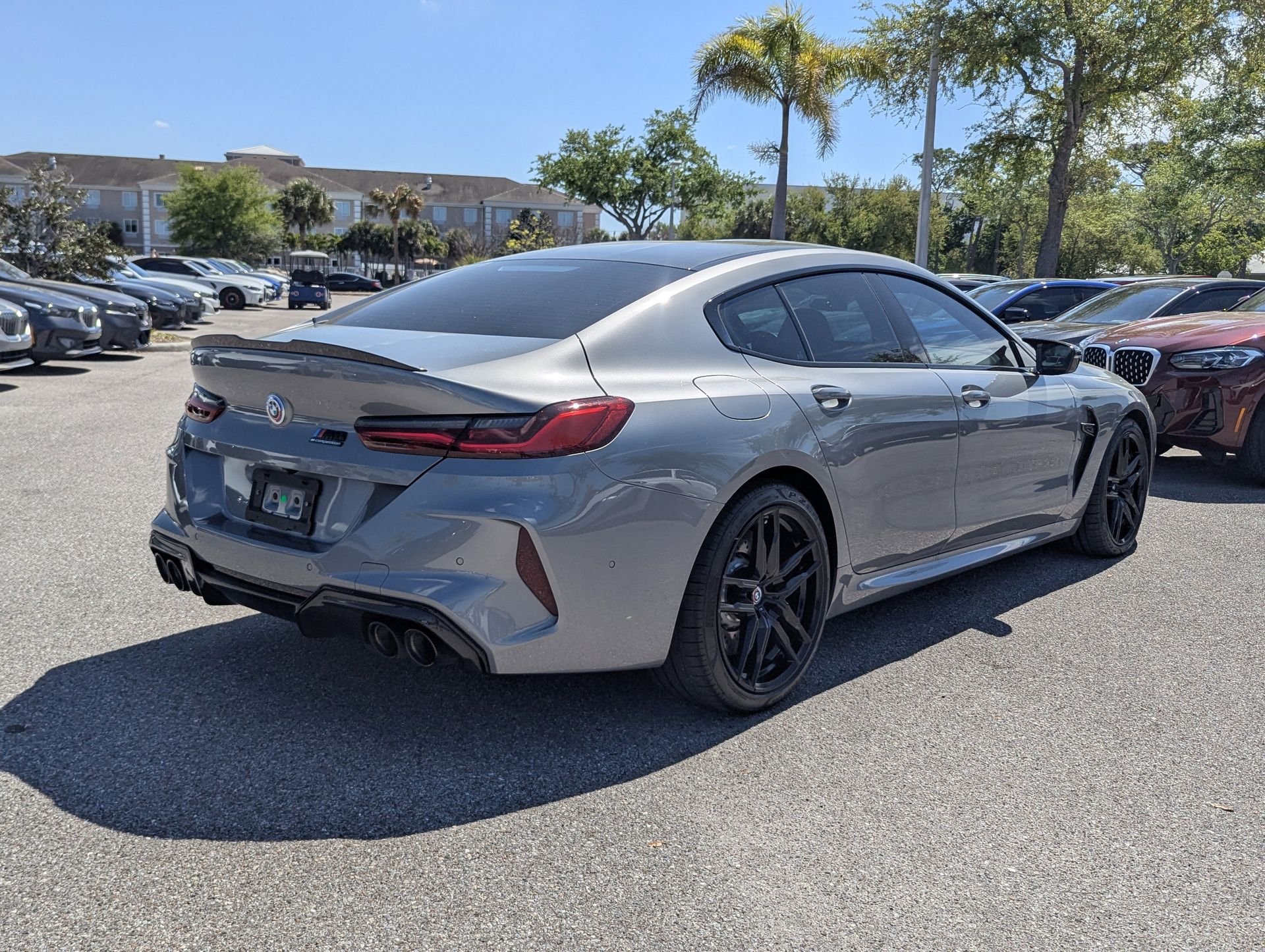 View vehicle photo 3