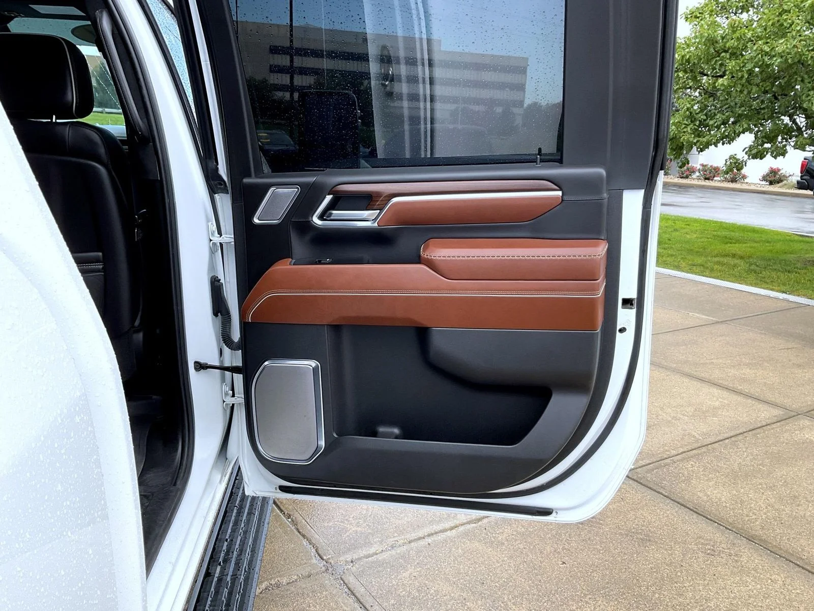 Certified Used 2024 White GMC Denali Ultimate image 17