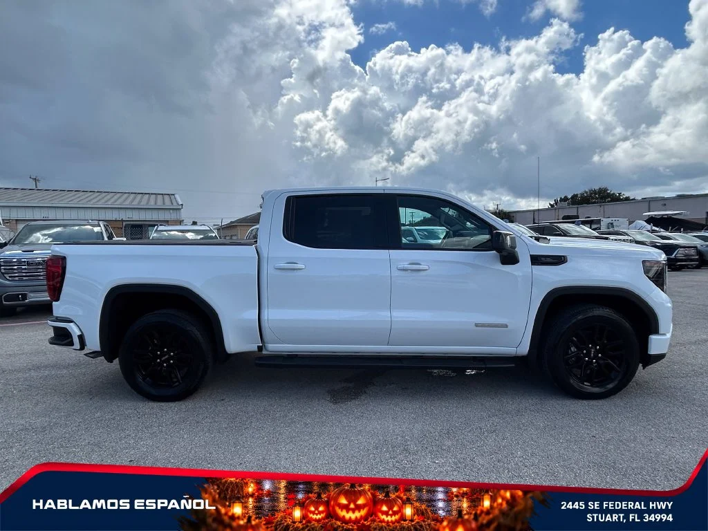 New 2026 Summit White GMC Elevation image 8