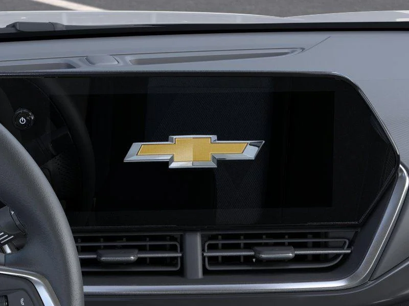 New 2026 Summit White Chevrolet ACTIV image 20