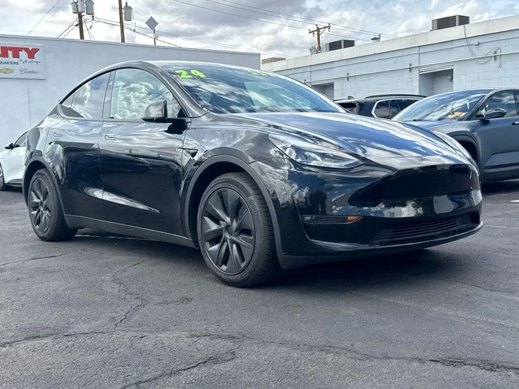 2024 Tesla Model Y