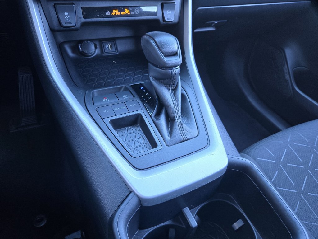 Used 2023 Black Toyota XLE image 17