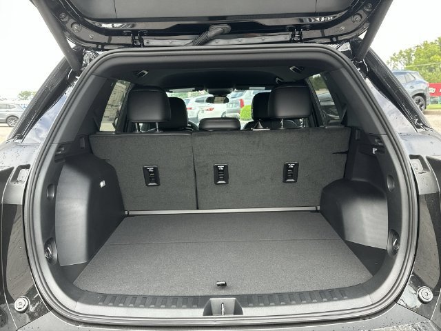 2027 Chevrolet Equinox LT - Photo 31