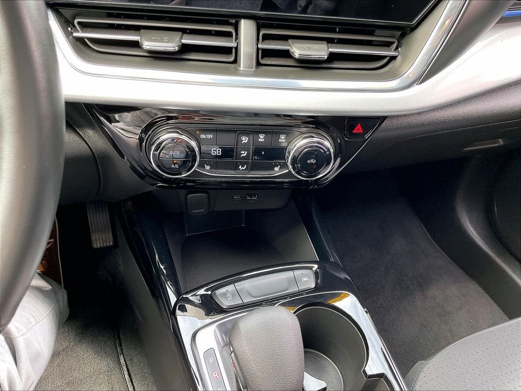 Used 2025 Blue Chevrolet LT image 25