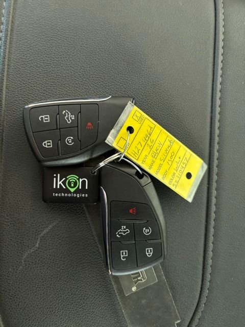 Used 2025 White Chevrolet LT image 13