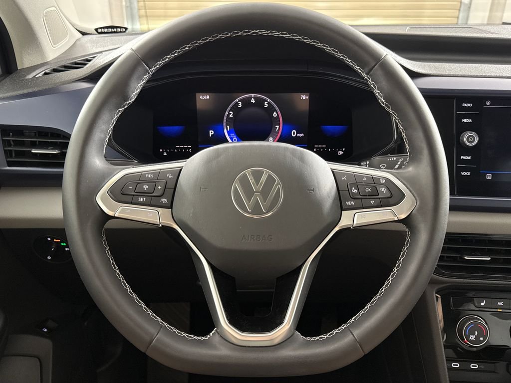 2023 Volkswagen Taos SE - Photo 13