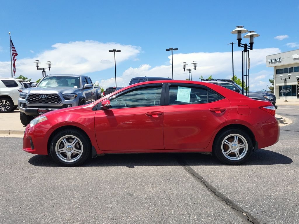 Used 2016 Red Toyota S image 7