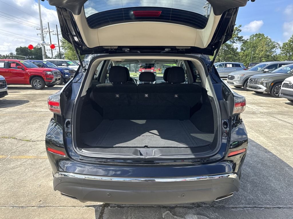Used 2020 Black Nissan S image 20