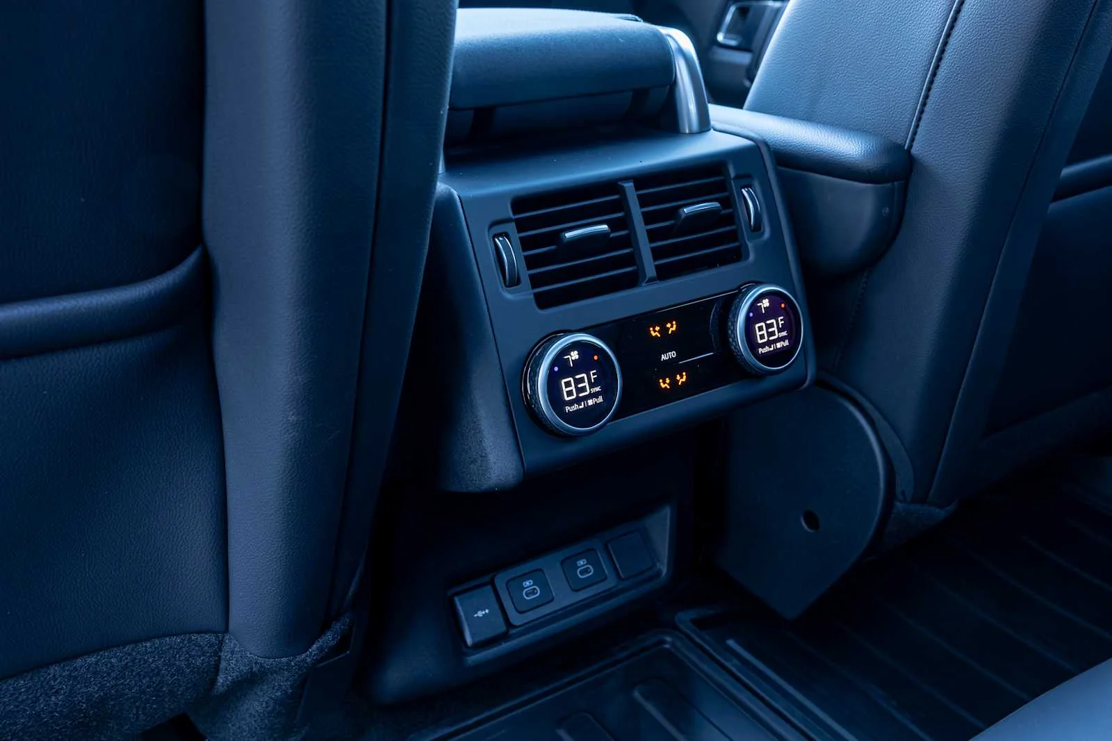 2026 Land Rover Discovery S - Photo 32