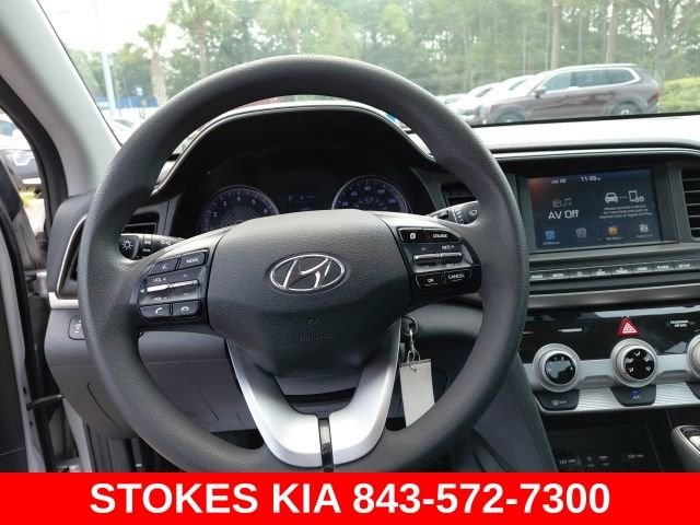 Used 2019 Silver Hyundai SEL image 11