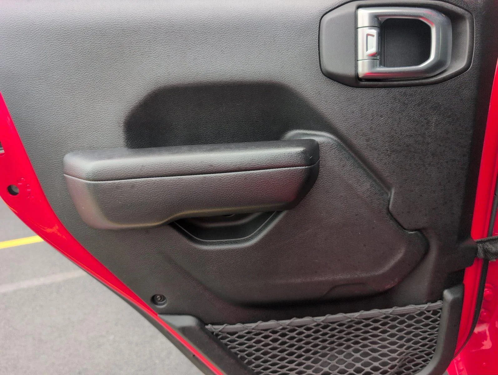 Used 2020 Firecracker Red Clearcoat Jeep Sport S image 35