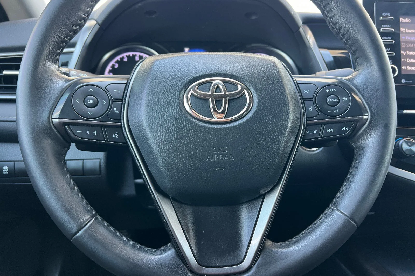 Used 2023 White Toyota SE image 22