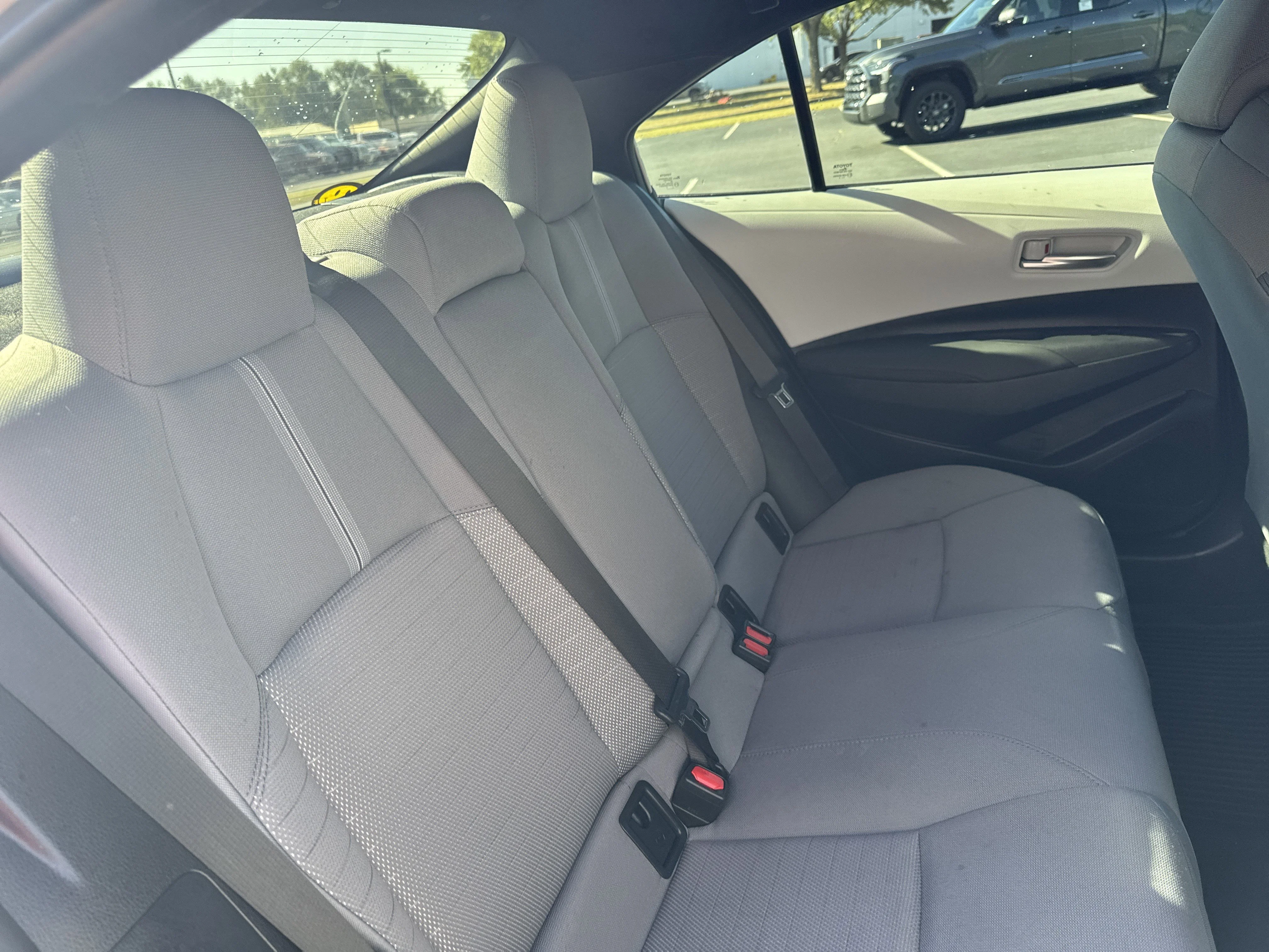 Used 2024  Toyota  image 30