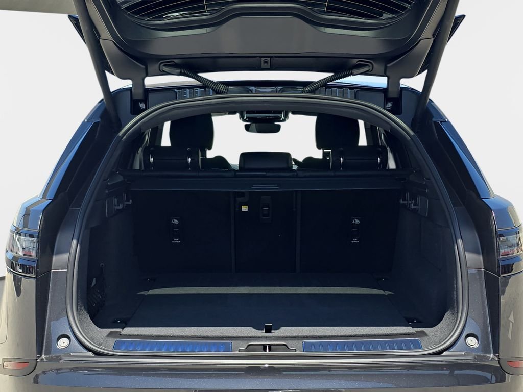 New 2026 Carpathian Grey Land Rover S image 12