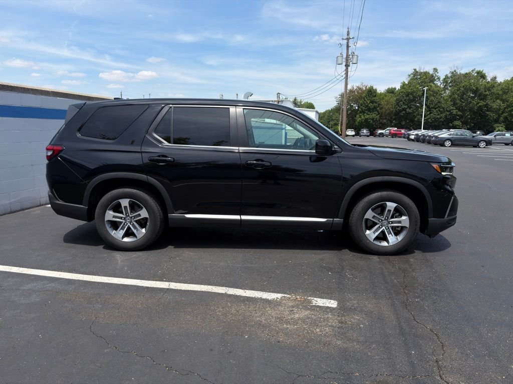 2023 Honda Pilot EX-L - Photo 6