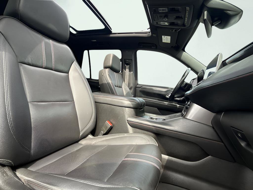 Used 2023 Summit White Chevrolet RST image 27