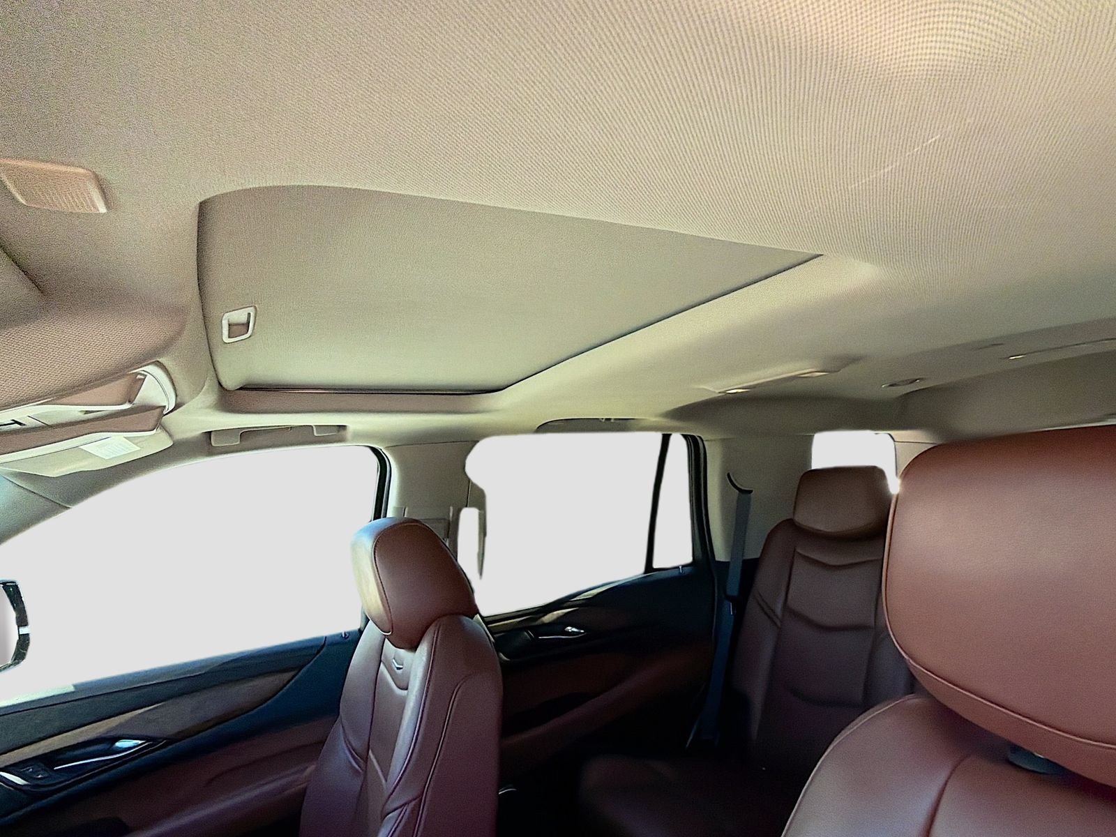 Used 2020 White Cadillac Luxury image 29
