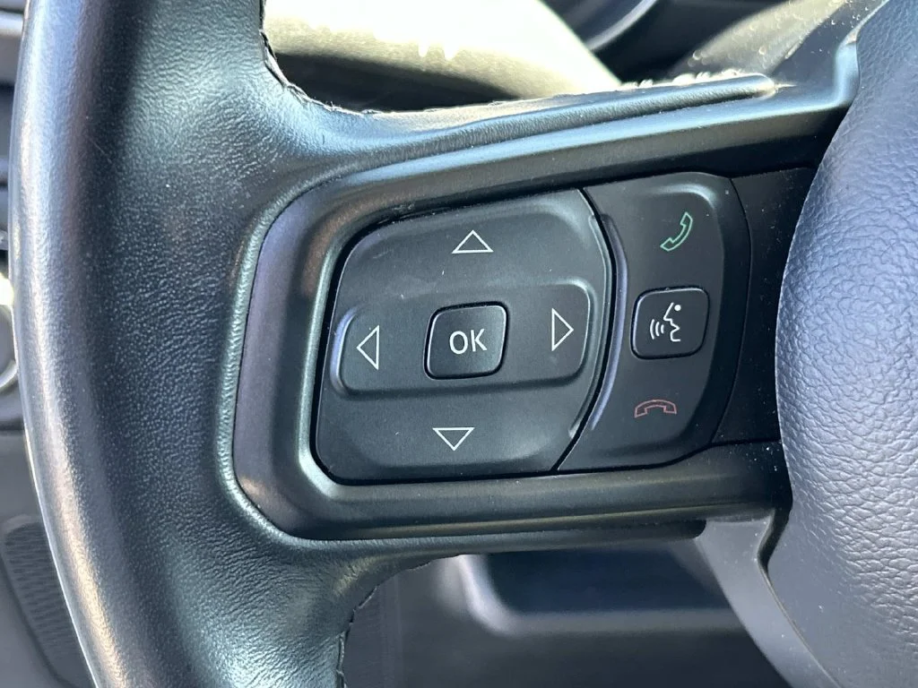 Used 2021 White Jeep Sport S image 40