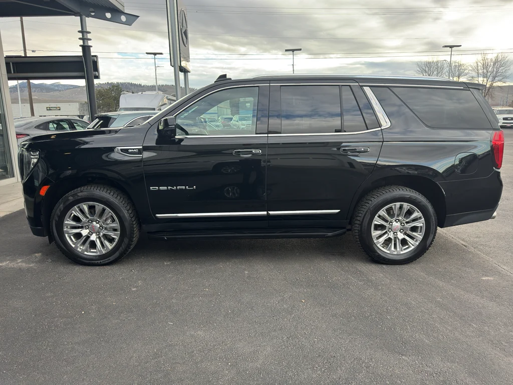 2022 GMC Yukon Denali's photo