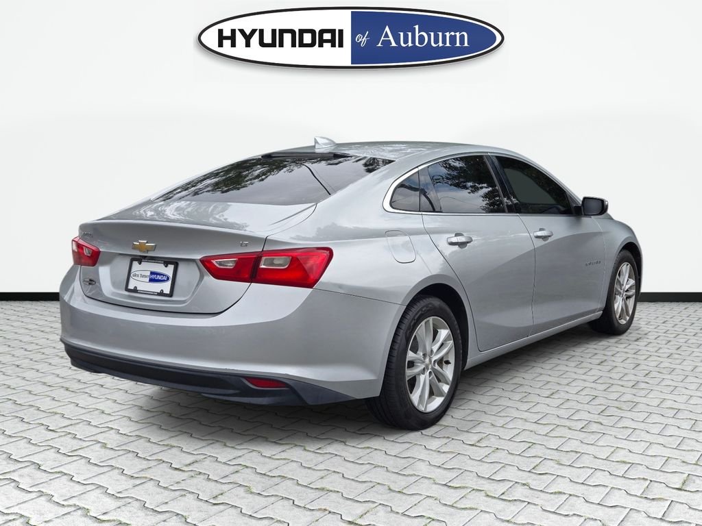 Used 2018 Silver Chevrolet LT image 6