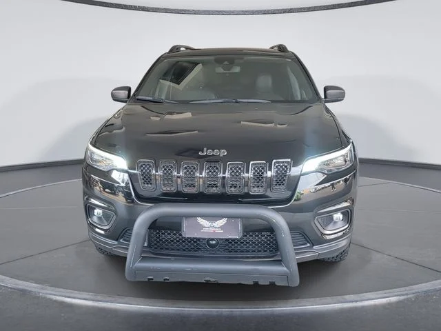 Certified Used 2021 Black Jeep Latitude Lux image 3