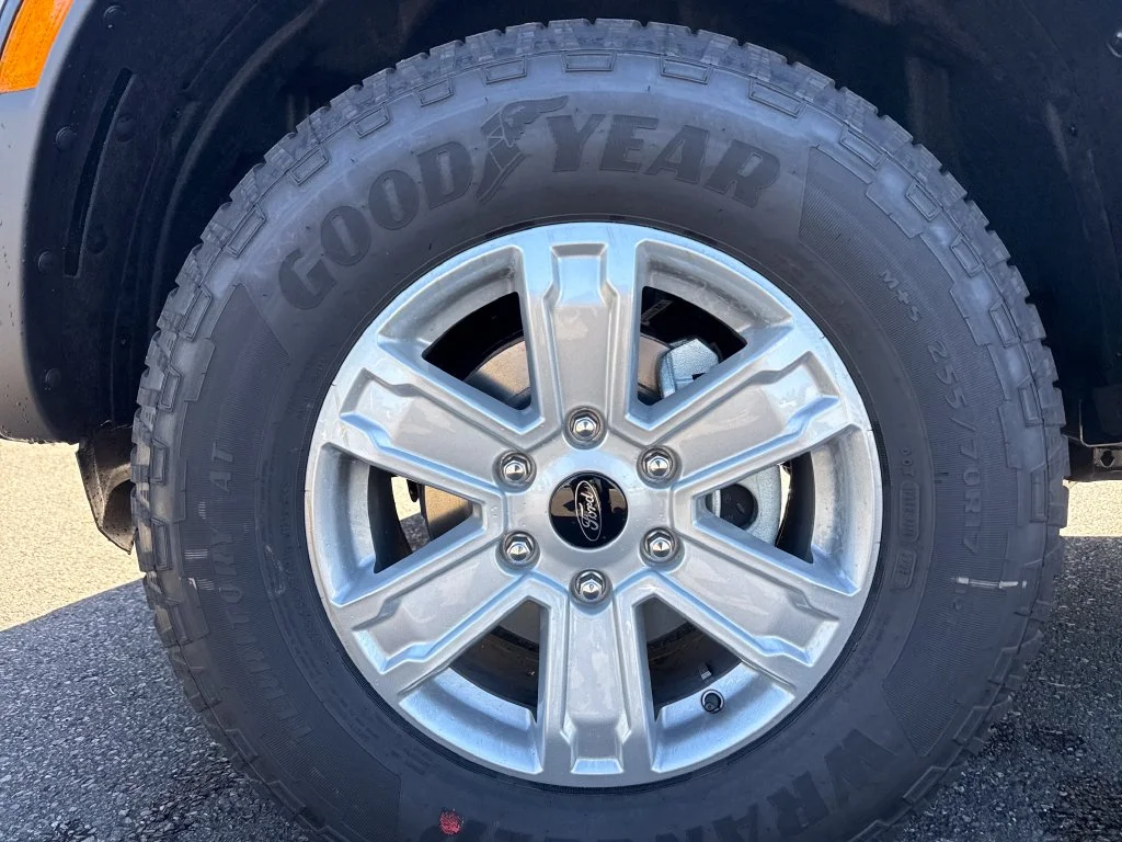 New 2026 Gray Ford XL image 30